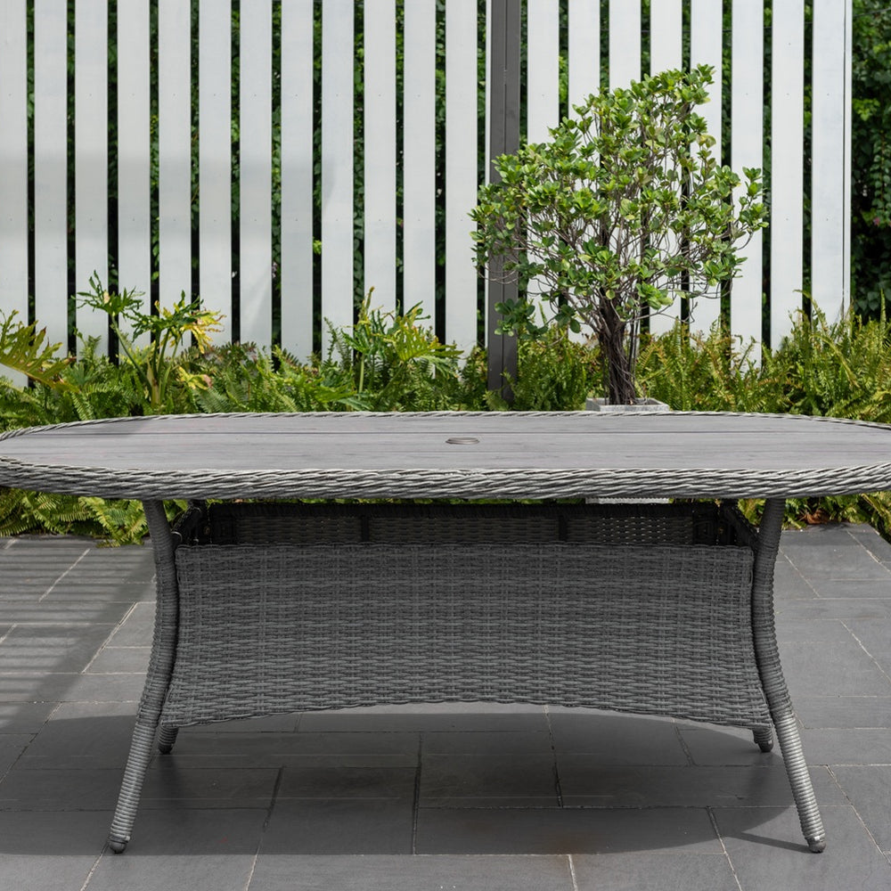 
                      
                        Mesa De Madera Oval Martinique
                      
                    